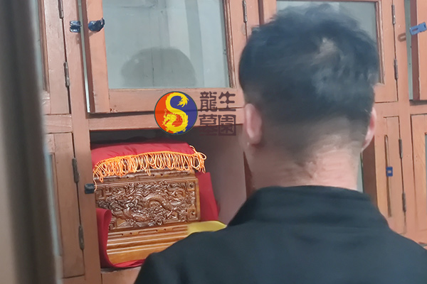 沈阳陵园或殡仪馆骨灰收取有三种处理方式