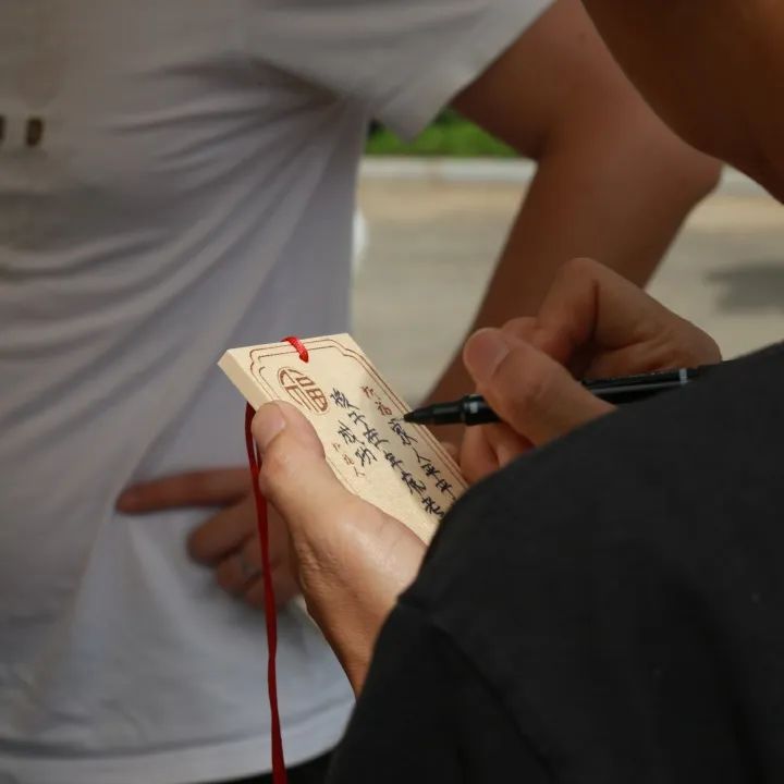 元旦特辑|回忆温暖,沈阳龙生墓园让爱照进未来