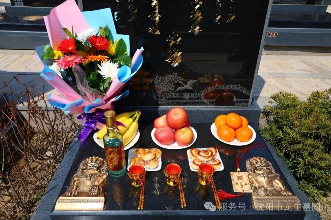 月满华诞,思念更长 | 沈阳龙生墓园代祭,一份家国同庆时的温暖托付