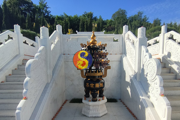 沈阳龙生墓园
