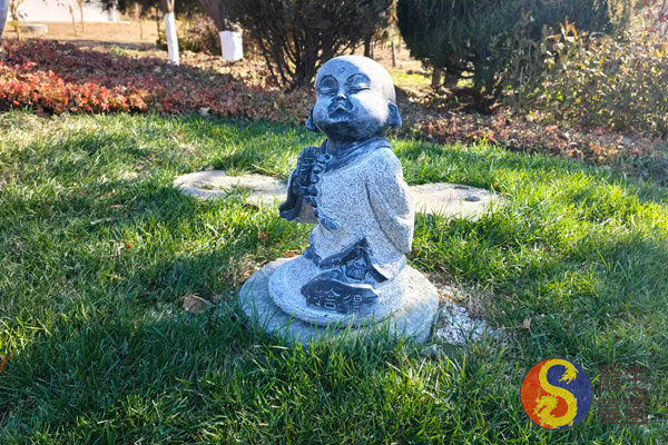 沈阳墓地陵园转角遇到爱：龙生人文纪念园伴我成长